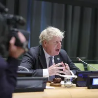 Marea Britanie confirmă 11 infectări cu varianta Omicron/FOTO: Facebook/Boris Johnson