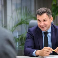 Ionuț Stroe continuă disputa cu Adrian Câciu / FOTO:  facebook.com/ionut.stroe