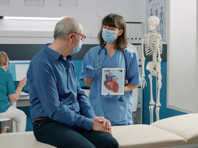 Un bărbat are nevoie de transplant de cord - Foto: magnific.com (Imagine cu rol ilustrativ)