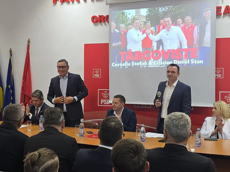 Fostul premier şi lider social democrat Victor Ponta deschide lista candidaţilor PSD Dâmboviţa foto: Facebook/ Victor Ponta