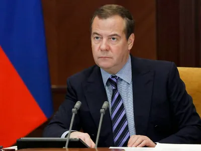 Dmitri Medvedev spune că sancţiunile occidentale nu vor afecta deloc Rusia/FOTO: tass.com