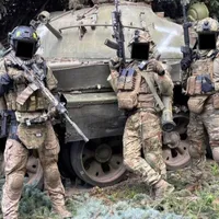 Tanc sovietic T-62 capturat în Ucraina - Foto: Twitter/ @saintjavelin
