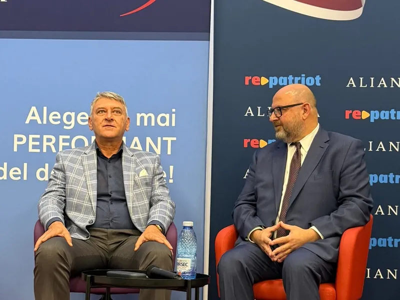 Generalul &icirc;n rezervă Cătălin Mihalache, fost atașat al apărării la Washington și Len Khodorkovsky, fost oficial al Departamentului de Stat american Foto: Repatriot