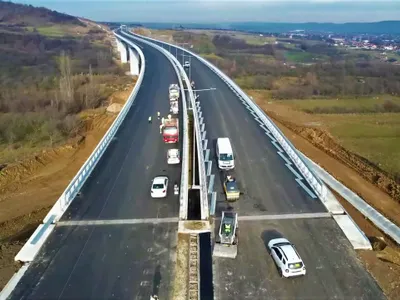 „Ciotul” de 13,17 km ai lotului A1 Sibiu-Boița, sunt pregătiți pentru tăierea panglicii. / Foto: Pro Infrastructură, Facebook