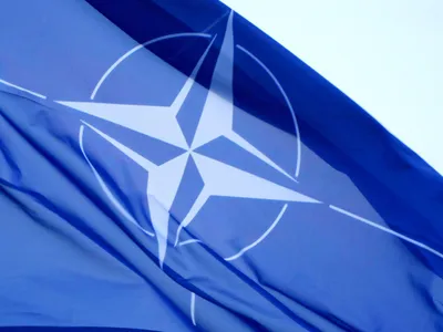 Șapte români din zece au încredere în NATO. Câți au încredere în UE? Cine e sceptic - Foto: Profimedia Images (Imagine cu rol ilustrativ)