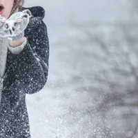 Ciclonul a readus ninsoarea și lapovița în România. Care este primul oraș lovit de zăpadă? Foto: Pexels (fotografie cu caracter ilustrativ)