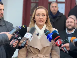 ALEGERI PARLAMENTARE Lasconi: Haideţi la vot, putem să ne apărăm democraţia şi libertatea! - Foto: captură video