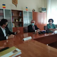 Ministrul Cîmpeanu și-a cerut scuze profesorilor pentru neplata orelor remediale/FOTO: ziaruldeiasi.ro