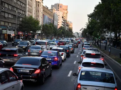 Trafic aglomerat în București - Foto: Inquam Photos / Alex Nicodim  (rol ilustrativ)