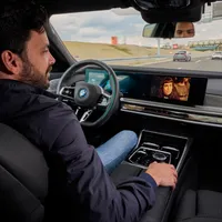 Un nou pas către condusul autonom. Care e prima mașină care combină Nivel 2 şi Nivel 3 - Foto: BMW