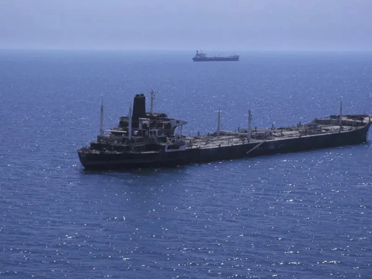 Tensiuni China - SUA! Beijingul refuză să respecte sancțiunile americane privind petrolul din Iran