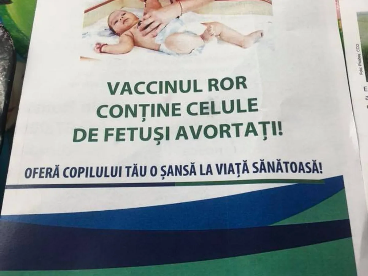 Mesaje de dezinformare despre vaccin. Foto: Gabriela Podașcă