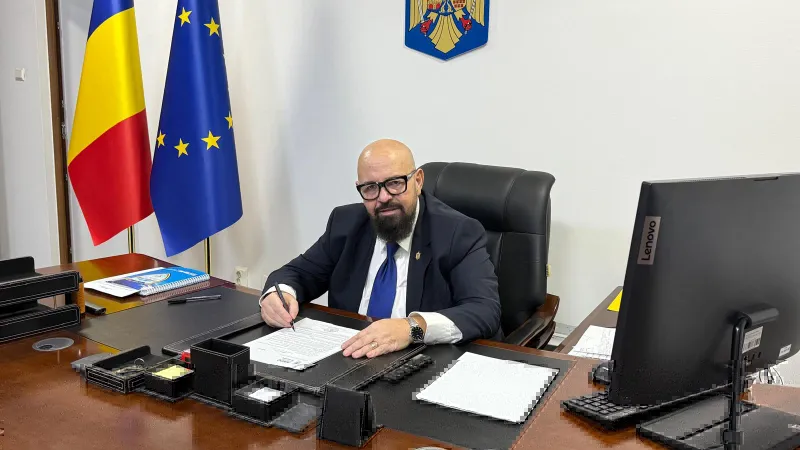 A treia oară, cu noroc? ANI verifică, de o lună, averea lui Piedone. Pitită departe de ochii lumii - Foto: Facebook/ Cristian Popescu Piedone (rol ilustrativ)