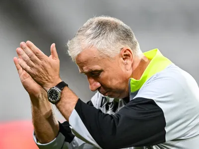 Lovitură de teatru: Dan Petrescu și-a dat acordul și revine pe bancă în SuperLigă