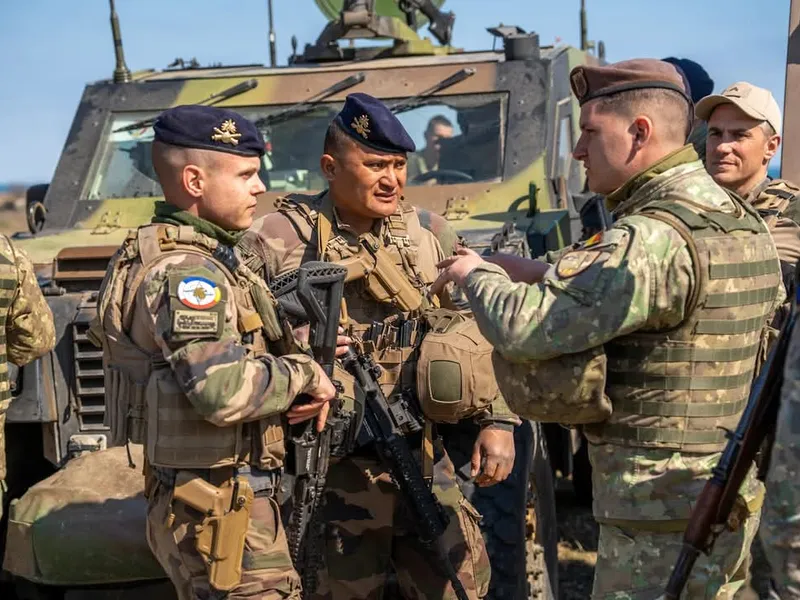 Dilema crizei bugetare: Armament scump și prin metode opace. Sau pe bani UE, ieftin și transparent? - Foto: MApN (Imagine cu caracter ilustrativ)