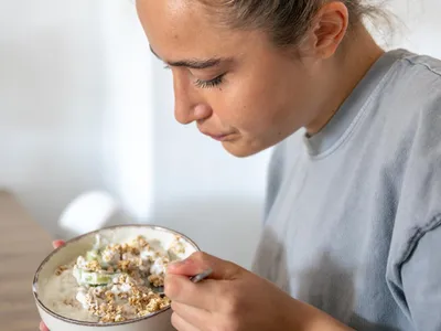 Ce alimente sa consumi zilnic pentru a preveni cancerul de colon. Conțin fibre și te scăpa de constipație - Foto: Freepik (Imagine cu rol ilustrativ)