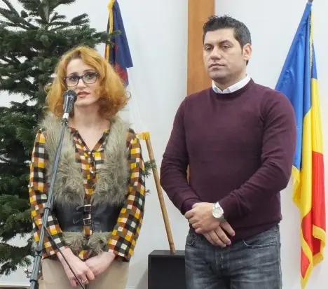 Comisarul Alina Gheorghișor care a fost în vacanță cu un interlop, pusă director la Penitenciarul Giurgiu Foto: opiniagiurgiu.ro