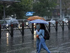 METEO Cum va fi vremea mâine, în România. Ce județe sunt sub avertizări de furtuni și canicule - Foto: Arhiva