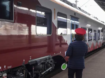 Tren în gară - Foto: INQUAM PHOTOS/Octav Ganea