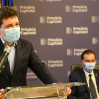 Primarul general al Capitalei, Nicușor Dan(pupitru)/FOTO: Facebook