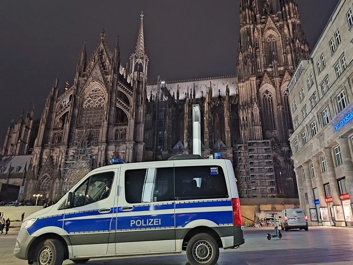 Atentate, planificate în mai mult orașe europene de Sărbători. Catedrala din Koln, percheziționată - Foto: Profimedia Images
