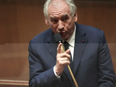 Premierul Bayrou demisionează. Favoriți pe post: Darmanin sau Lecorn. Nu sunt pe placul stângii - Foto: Profimedia Images