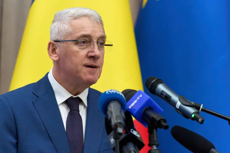 Adrian Țuțuianu