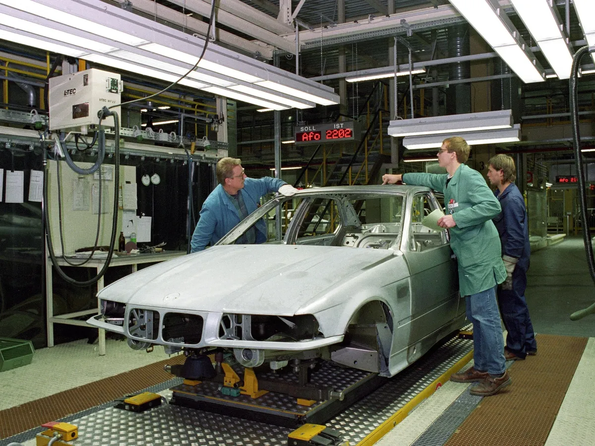 BMW Seria 3 „Pisică” - Foto: BMW