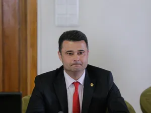 Primarul Sectorului 5, PSD-istul Daniel Florea investește doar în propria imagine Foto: INQUAM Photos/ George Călin