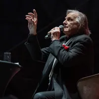 Actorul Florin Piersic, transferat cu avionul SMURD la București după operația la inimă. Starea lui - Foto: INQUAM Photos/ Cristi Vescan