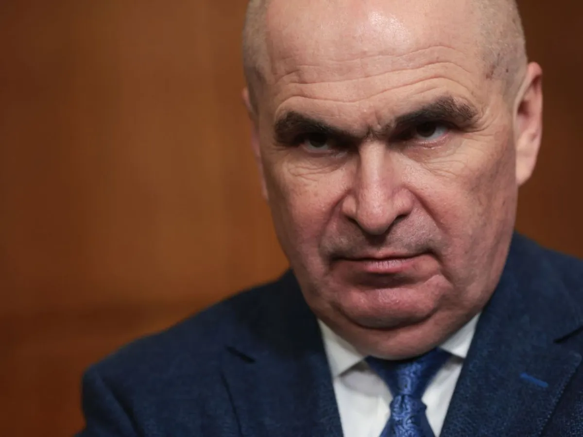 Ilie Bolojan, în conferinţă de presă, explicând amânarea liberalizării preţului la gaze - Foto: INQUAM PHOTOS/George Călin