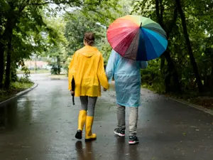 Hotelul care îți dă banii înapoi pe o noapte de cazare, dacă ploaia îți strică planurile. Unde e? - Foto: Freepik.com (Imagine cu rol ilustrativ)