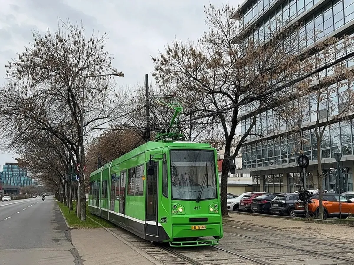 Afacere? STB a făcut un „tramvai conservă”, fără AC, cu 1,36 milioane €. Un Imperio, 1,7 milioane € - Foto: Facebook / Tramvaiele BUCUR LF
