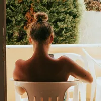 Ce le face Fiscul celor cu venituri de pe Booking şi Airbnb? Ce păţesc cei ce nu-şi achită taxele? - Foto: Pexels/Artūras Kokorevas