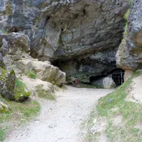 Legenda peșterii din România folosită de femei ca să își ușureze munca. Ce se întâmpla aici - Foto: Arhivă/ Imagine cu caracter ilustrativ