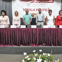Școala de Vară  a Femeilor Social-Democrate. Ultima din partea dreaptă, Maria Lazăr.