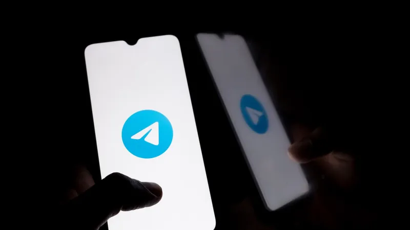 Ucraina interzice Telegram în guvern şi armată. "Ne spionează" - Foto: Profimedia Images