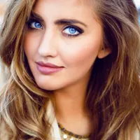 Trăsăturile ochiului care influențează cum te văd cei din jur. Care ochi atrag mai mulți bani - Foto: Freepik (Imagine cu rol ilustrativ)