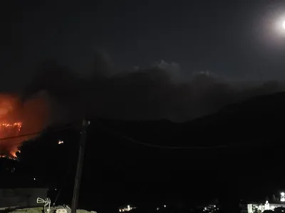 Incendiu devastator, în Thassos. MAE anunță că autoritățile elene evacuează zona afectată. / Foto: Marianna Georg Sykoudis, Facebook