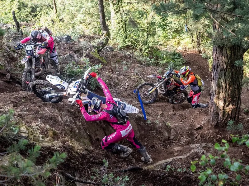 Moto: Manuel Lettenbichler - FOTO Facebooka câştigat cel de-al şaselea titlu la Red Bull Romaniacs