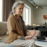Pensionar în așteptarea pensiei - Foto: Freepik
