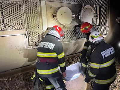 Pericol de explozie în Mehedinți după ce un tren cu benzină a deraiat. Ce a văzut mecanicul? - Foto: IGSU