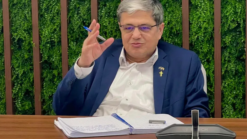 Marcel Boloș a transmis că declarațiile vamale nu vor mai fi tipărite Foto: Facebook/ Marcel Boloș