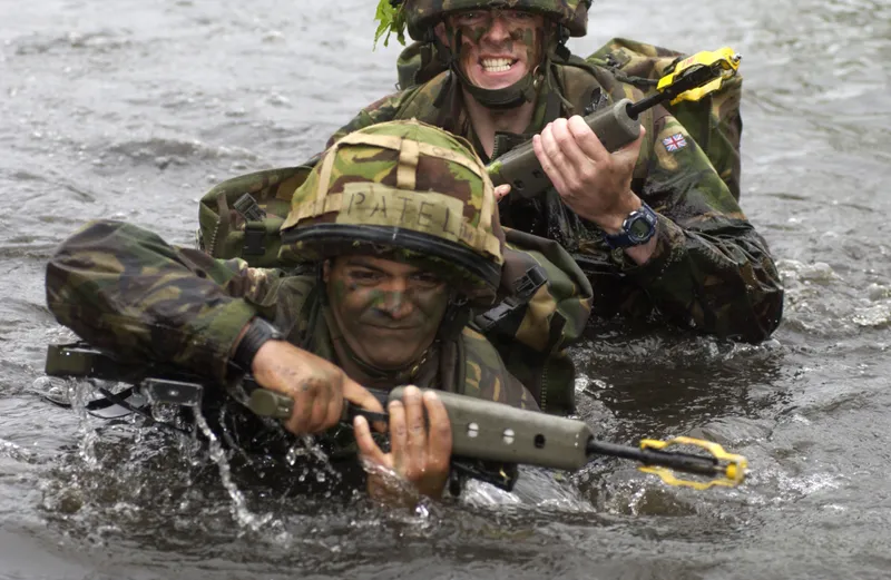 Soldați britanici - Foto: Profimedia Images