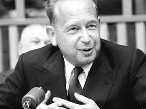 Secretarul general al ONU,  Dag Hammarskjöld