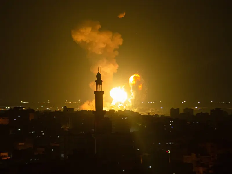 Noapte „albă” în Israel: Iron Dome a doborât zeci de rachete ale „JI”. Armata a bombardat Gaza. / Foto: Profimedia