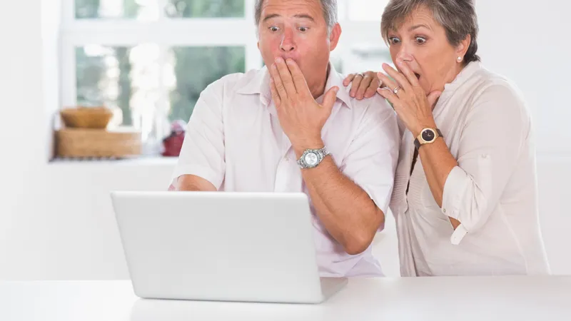 Pensiile și salariile vor scădea cu 35%. Un fost premier al României anunță dezastrul. Care e motivul? - Foto: Freepik
