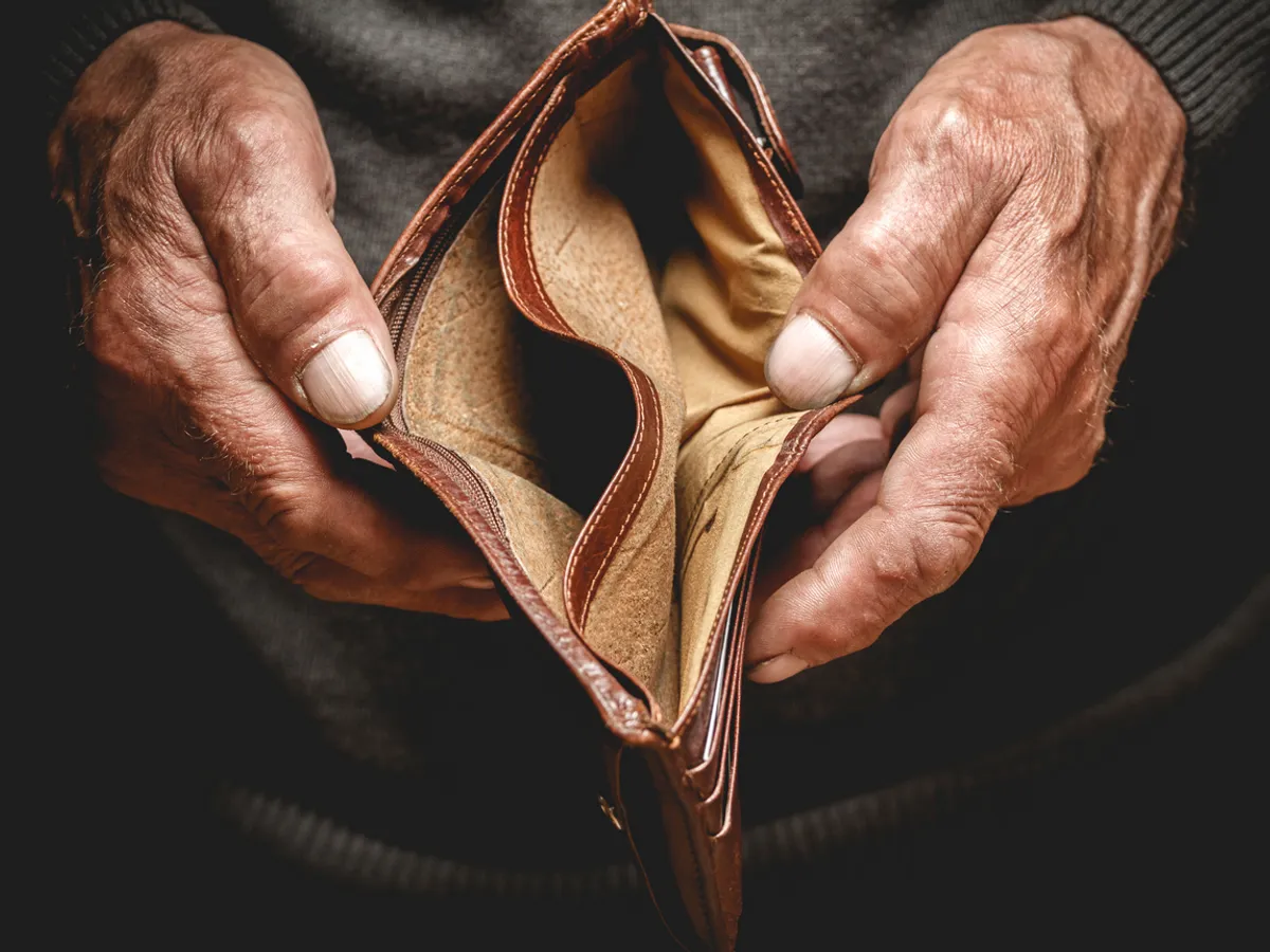 Bulgaria crește pragul sărăciei cu 13,4%, la 443 €. Peste 1.360.000 oameni vizați. Care e situația în România?