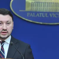Ministrul Mediului, Mircea Fechet, a „declarat război” arderilor și exploatărilor forestiere și balastiere ilegale/FOTO: Facebook