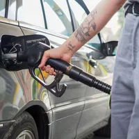 Guvernul se opune introducerii taxei de 0,5% pe cifra de afaceri în Petrol şi Gaze - Foto: Profimedia Images